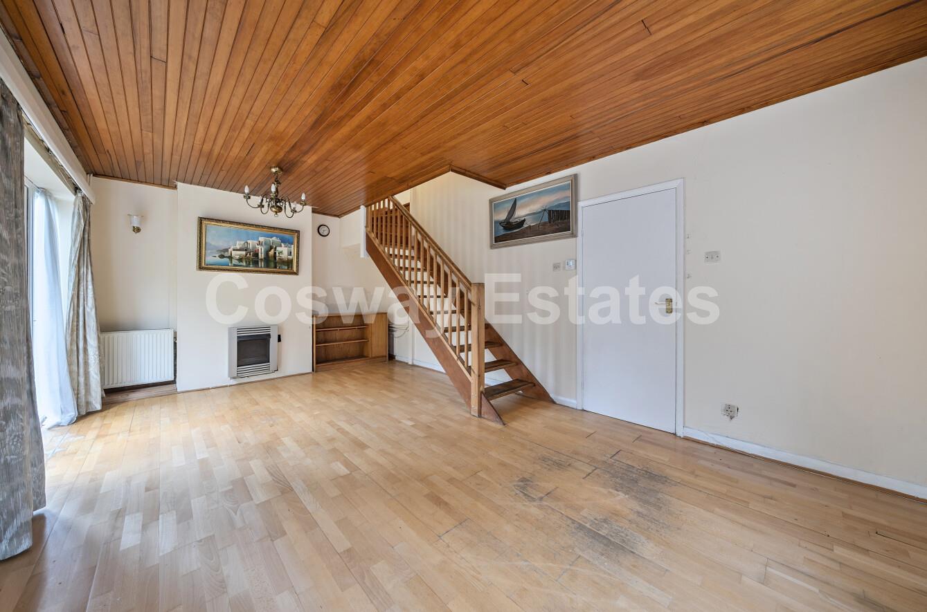 Abercorn Close, Mill Hill, NW7, London
